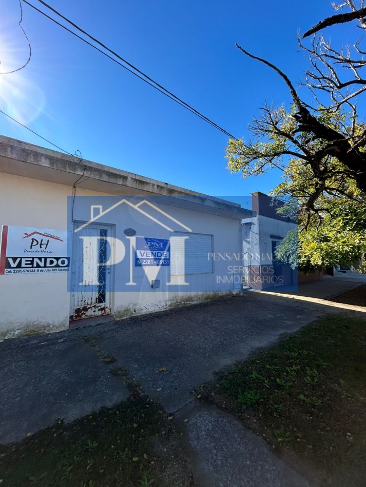 CASA CENTRICA EN VENTA, TAPALQUE 