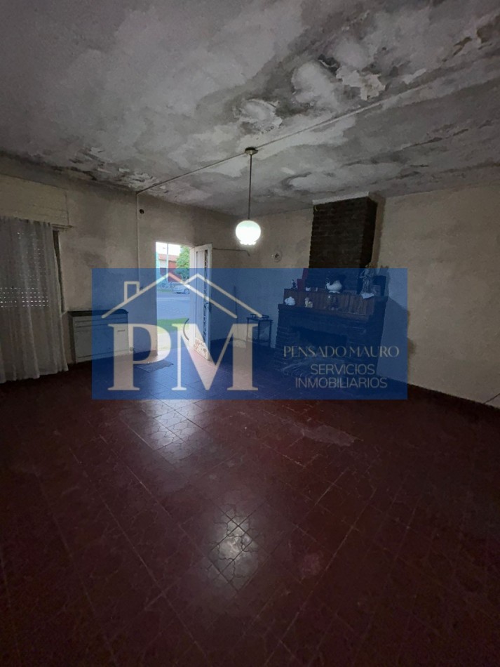 CASA CENTRICA EN VENTA, TAPALQUE 