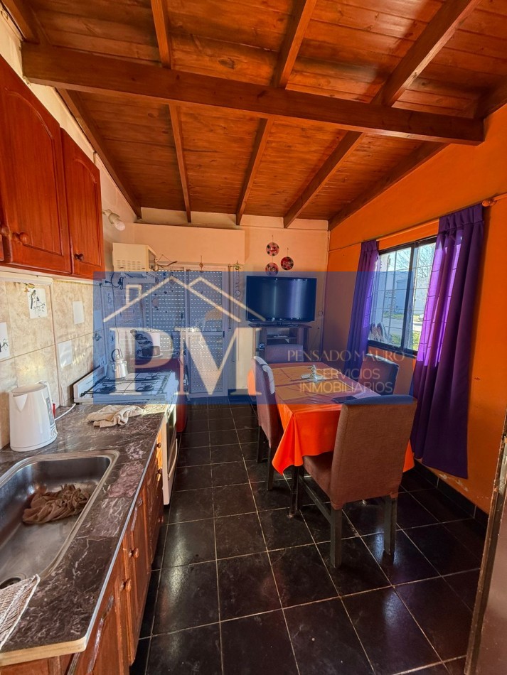 CASA CENTRICA EN VENTA, TAPALQUE 