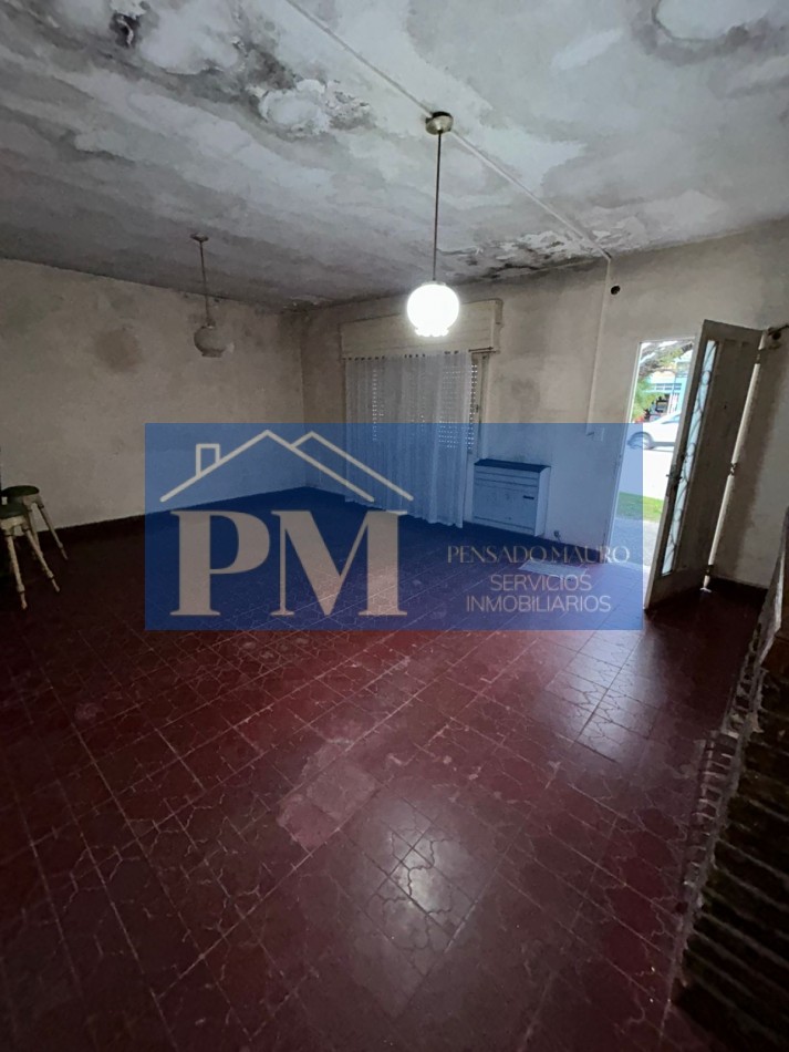 CASA CENTRICA EN VENTA, TAPALQUE 