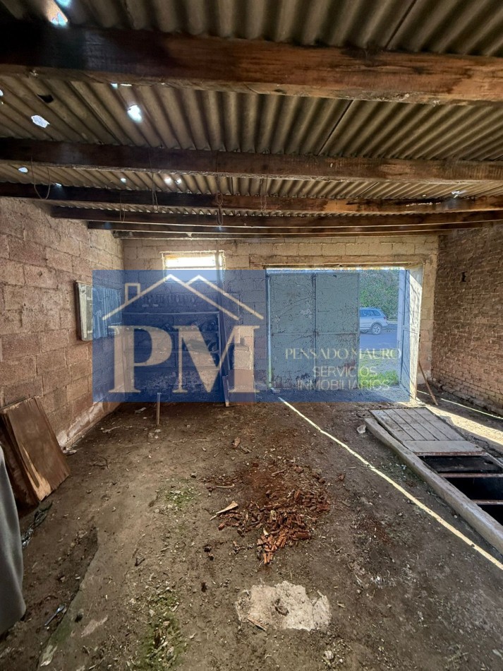 CASA A RECICLAR EN VENTA, TAPALQUE 