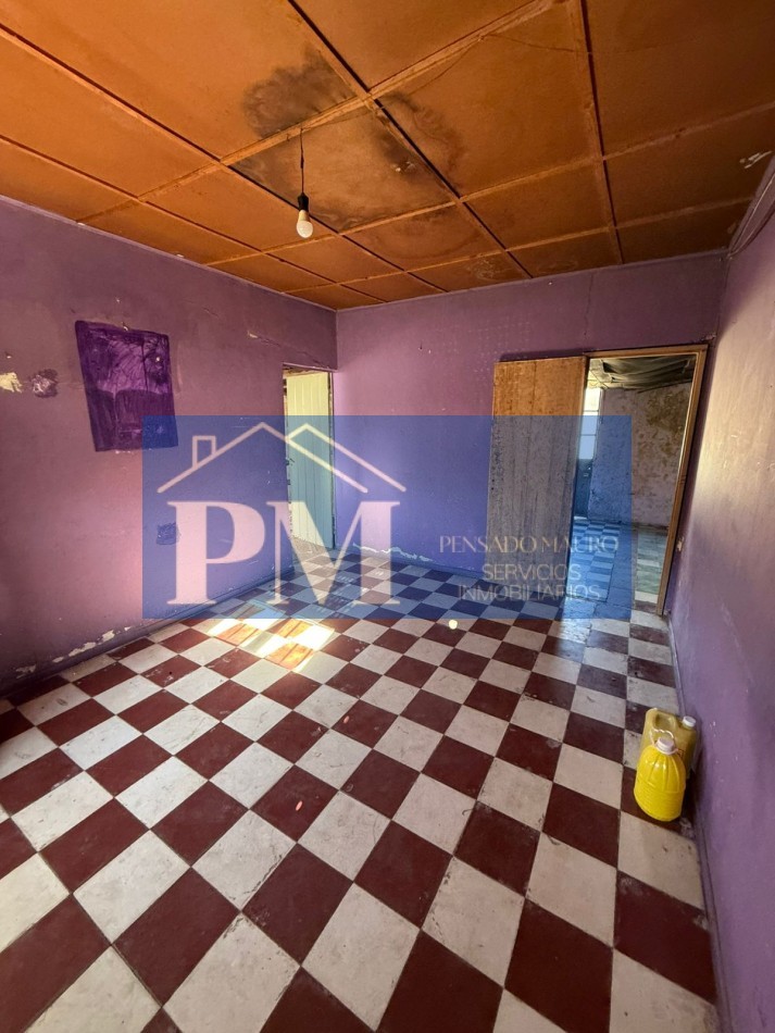CASA A RECICLAR EN VENTA, TAPALQUE 