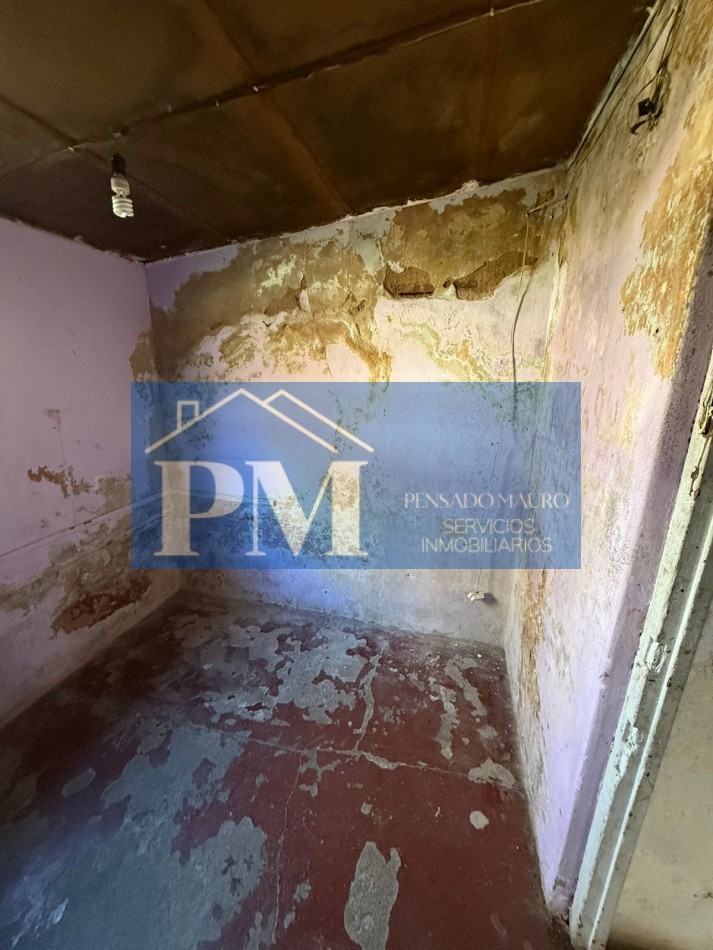 CASA A RECICLAR EN VENTA, TAPALQUE 