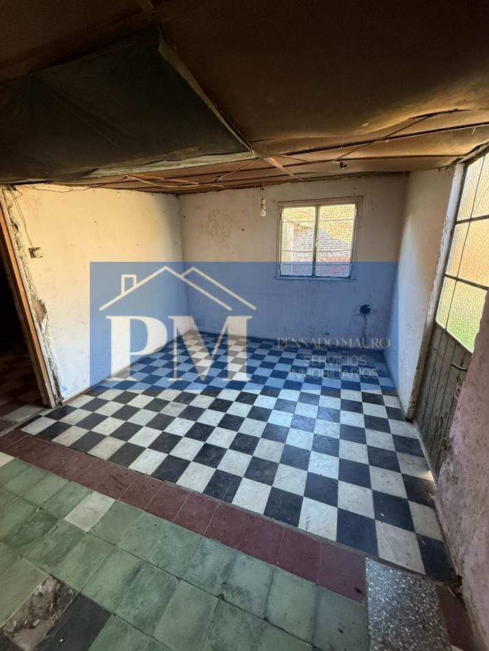 CASA A RECICLAR EN VENTA, TAPALQUE 