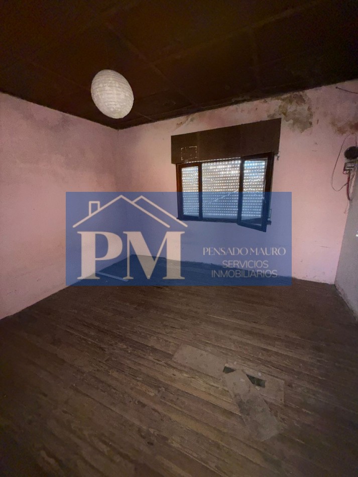 CASA A RECICLAR EN VENTA, TAPALQUE 
