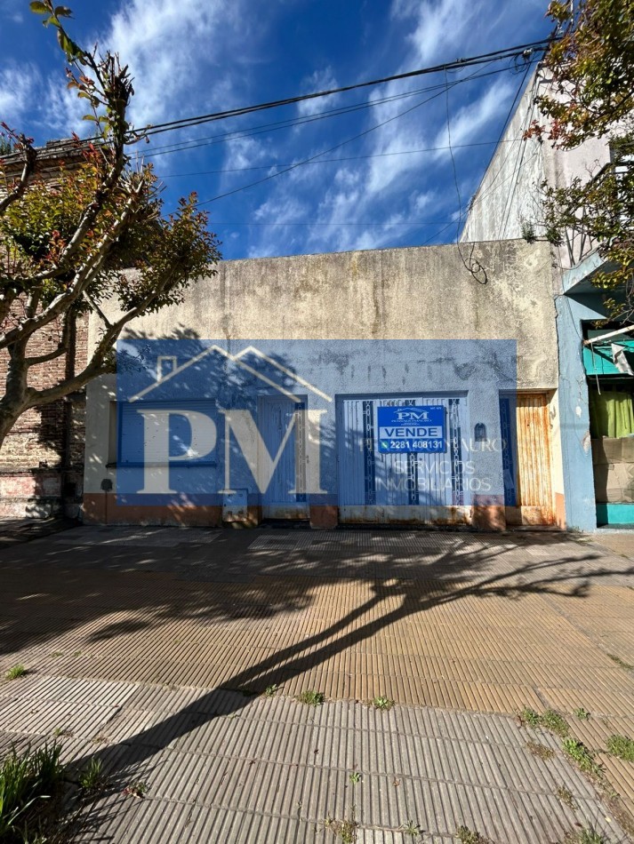 PROPIEDAD CENTRICA EN VENTA, TAPALQUE 