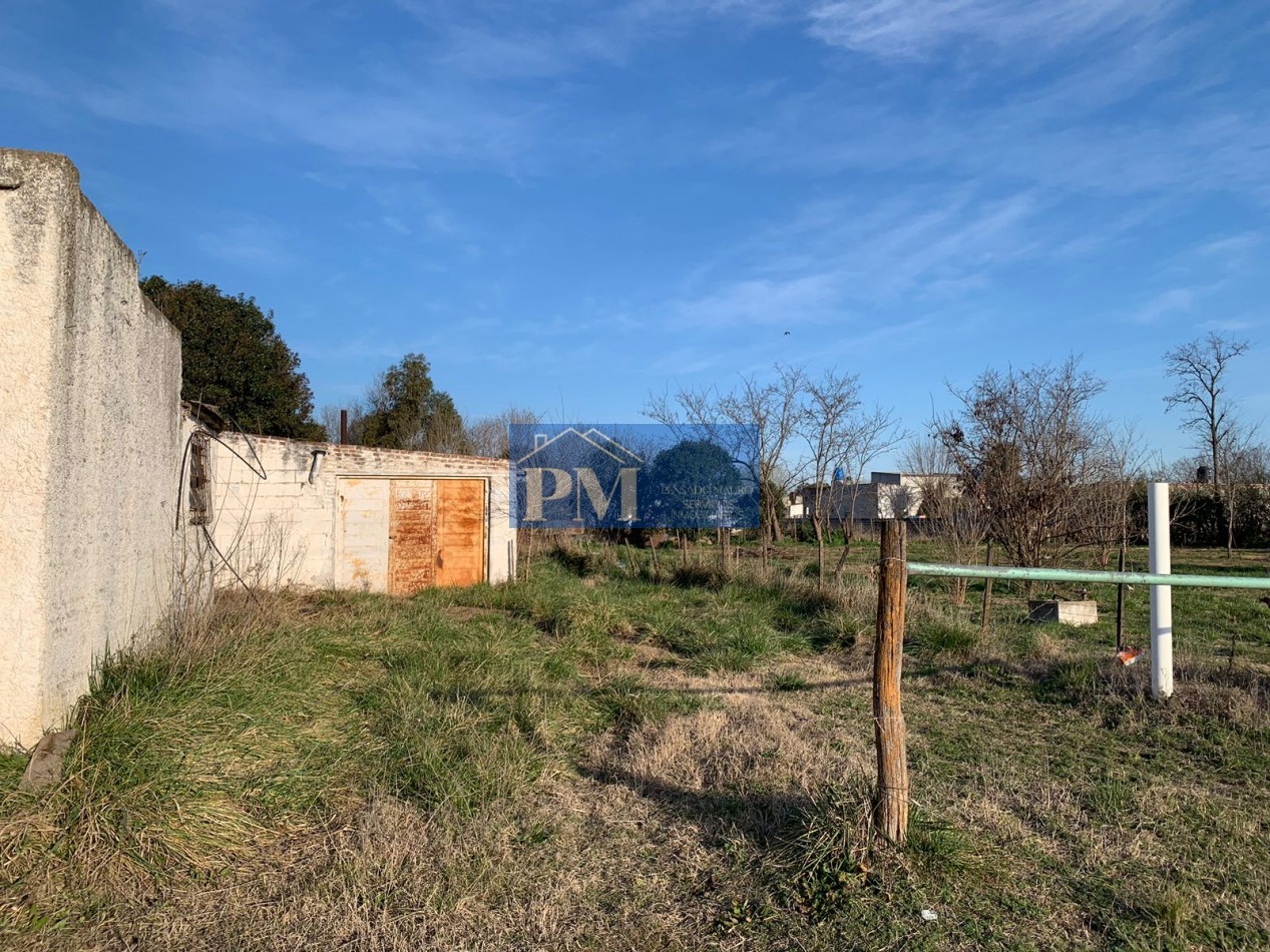 Casa con amplio terreno