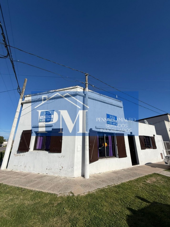 CASA CENTRICA EN VENTA, TAPALQUE 